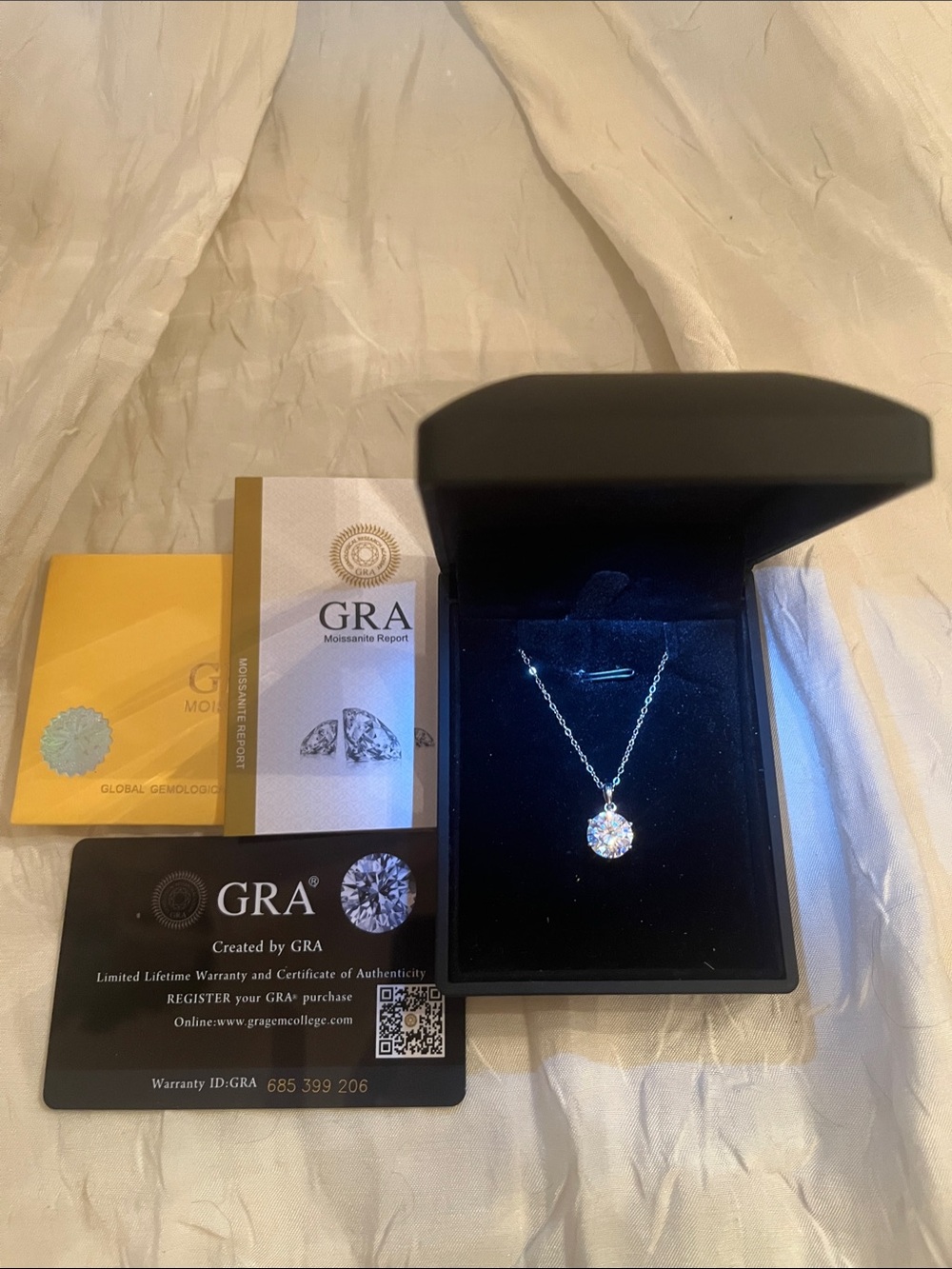 Moissanite Diamond Necklace 2 Carat Pendant Fine Jewelry 925 18k White Gold - Picture 8 of 9